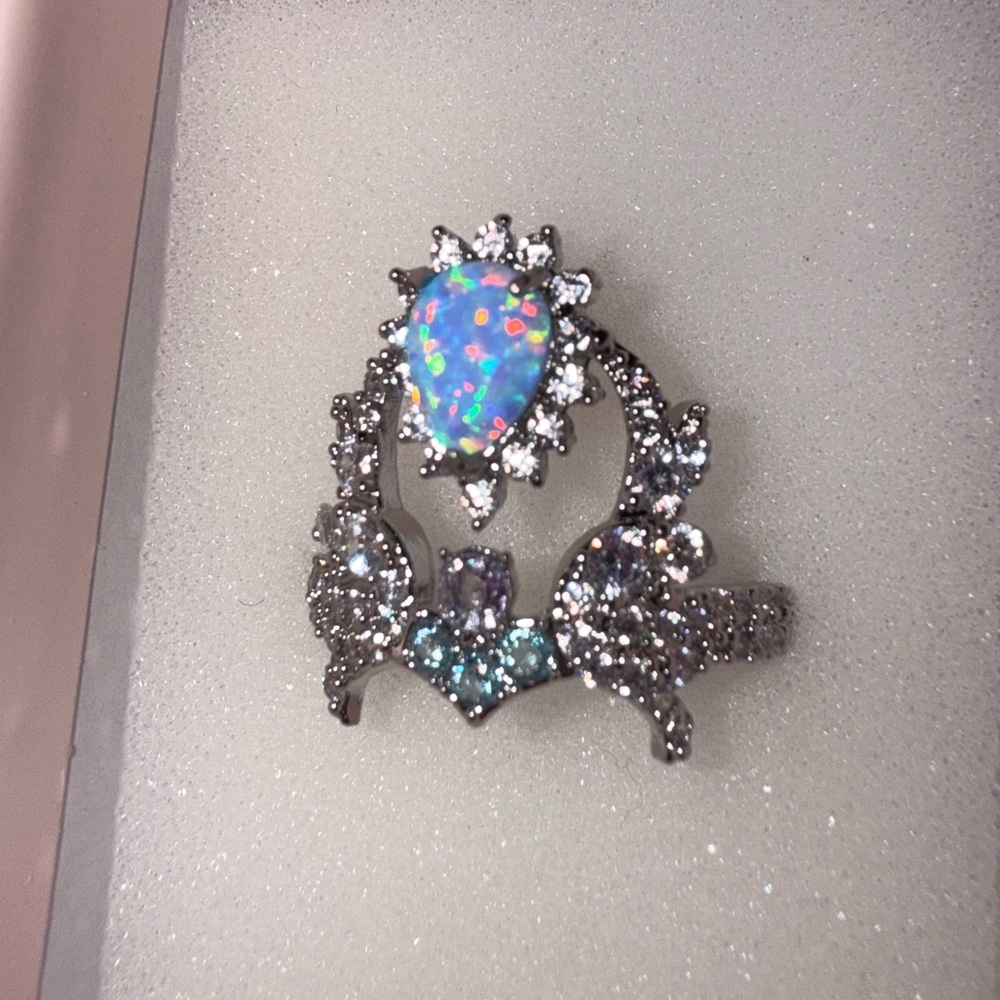 Bomb Party Reign Princess Collection Ring - RBP7659 - “The Princess Crown” - Picture 3 of 8